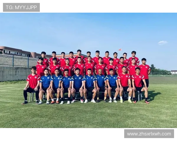 武汉足球队配合默契展现实力大满贯点评球队战术与团队精神 武汉足球队配合默契展现实力大满贯点评球队战术与团队精神