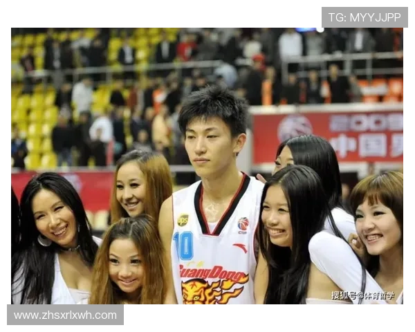 赛后分析:深圳篮球队与上海篮球队球员个人能力全面对比与评估 赛后分析:深圳篮球队与上海篮球队球员个人能力全面对比与评估